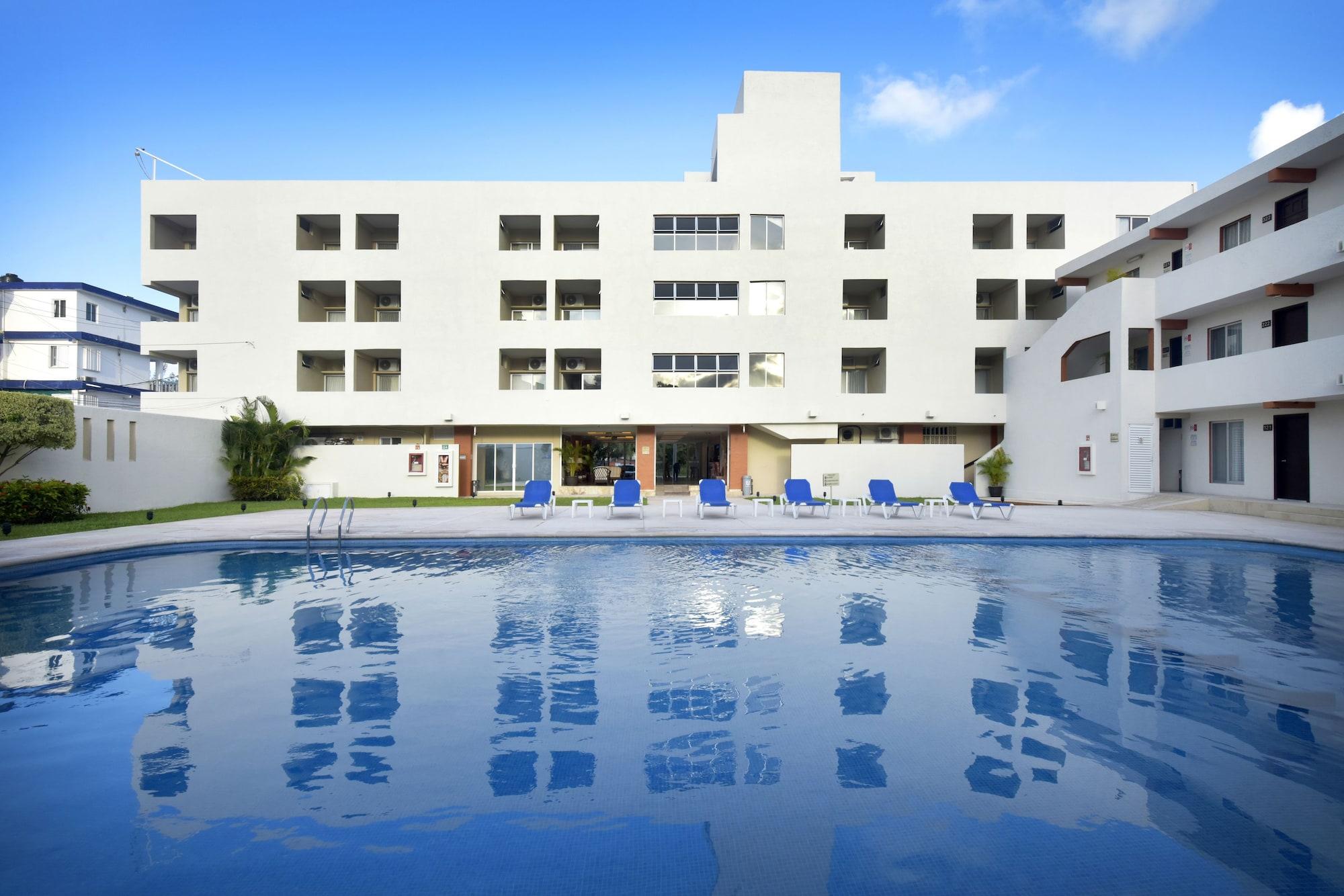 Hotel Bonampak Cancún Exterior foto