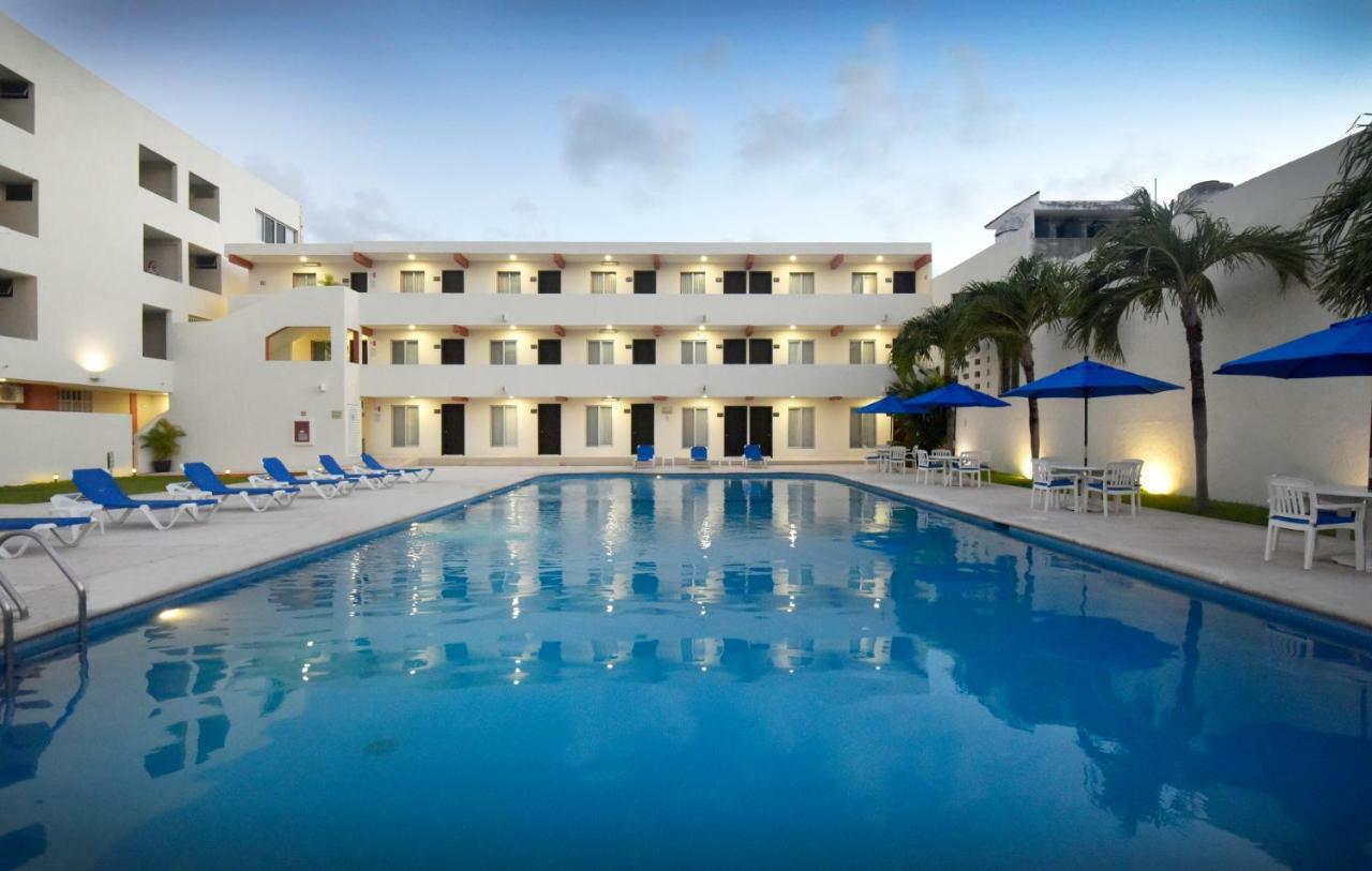 Hotel Bonampak Cancún Exterior foto